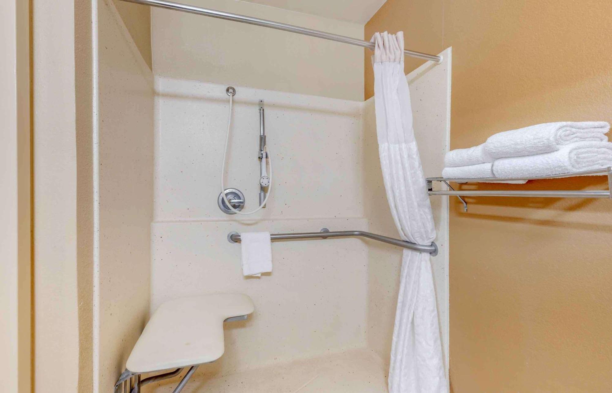 Extended Stay America Suites - Lubbock - Southwest Eksteriør billede